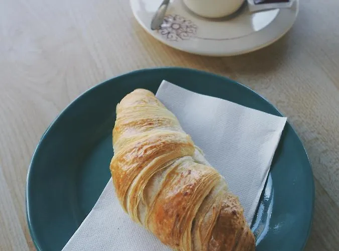 Impact House Belem 5*